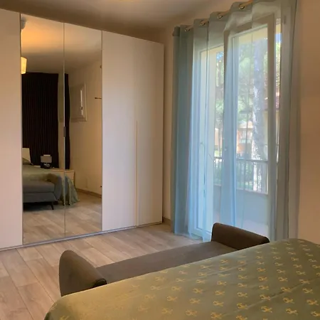 Oberdan アパート *